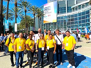 renewable-energy-exhibition-anaheim-california-experts-solar-panel-installation-and-distribution